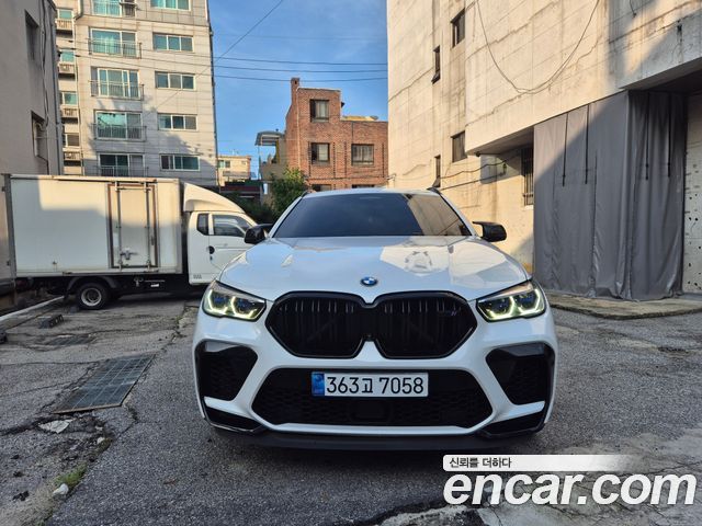 BMW X6M (G06)
