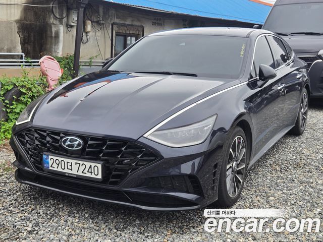 Hyundai Sonata (DN8)