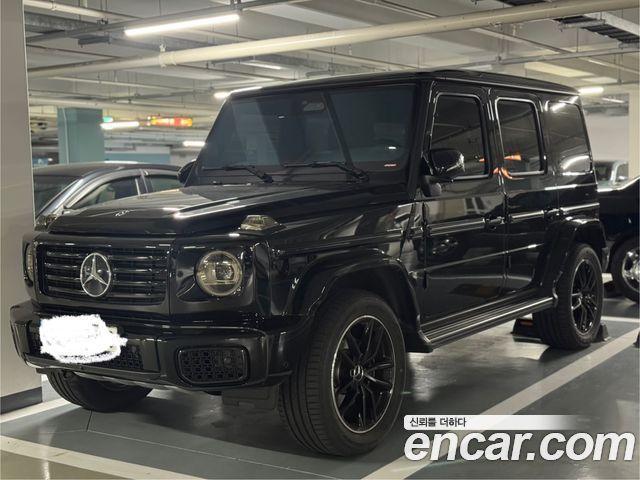 Mercedes-Benz G-Class W465