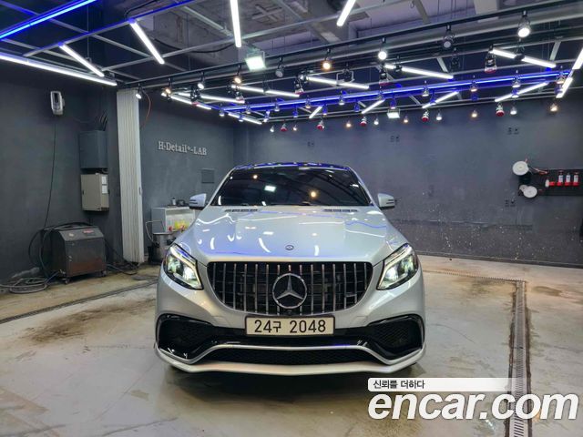 Mercedes-Benz GLE-Class W166