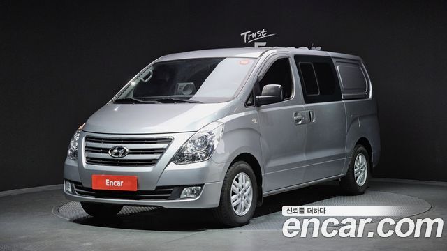Hyundai Grand Starex