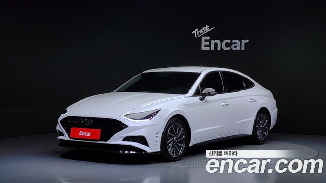 Hyundai Sonata (DN8)