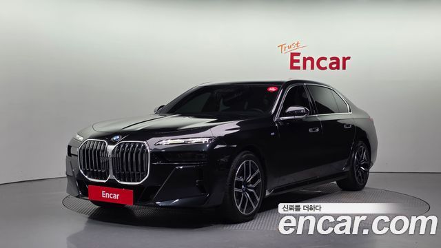 BMW 7 Series (G70)
