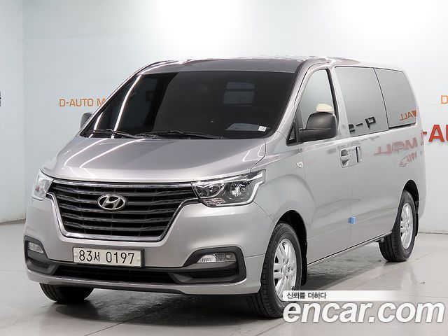 Hyundai The New Grand Starex