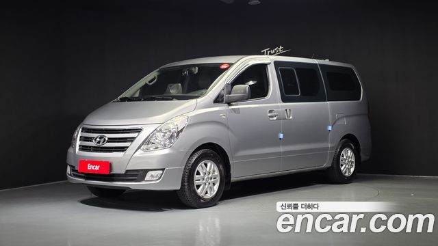 Hyundai Grand Starex