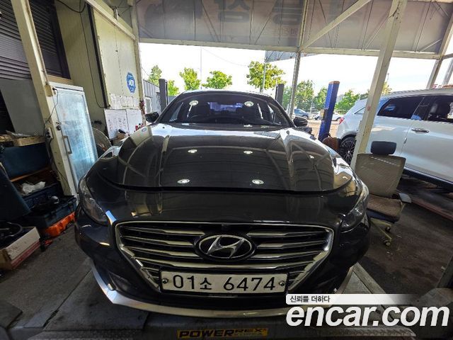 Hyundai Grandeur IG Hybrid