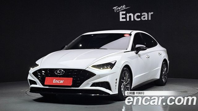 Hyundai Sonata (DN8)