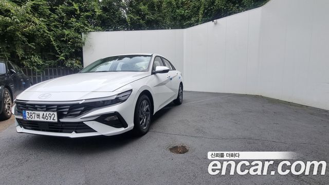 Hyundai The New Avante (CN7)