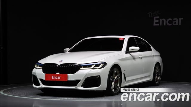 BMW 5 Series (G30)