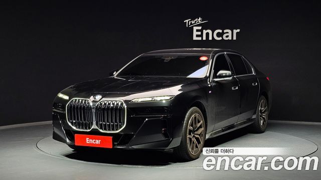 BMW 7 Series (G70)