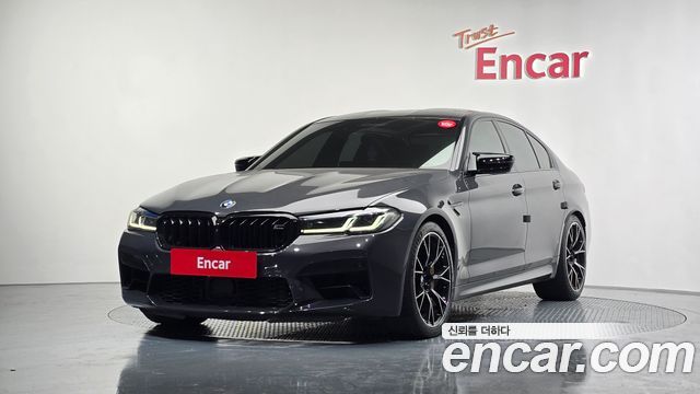 BMW M5 (F90)