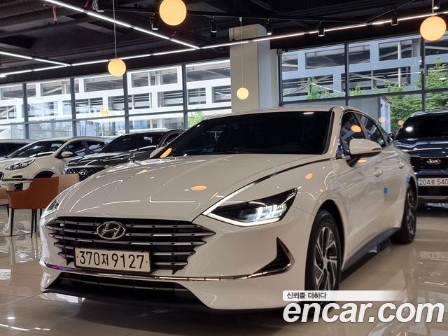 Hyundai Sonata Hybrid (DN8)