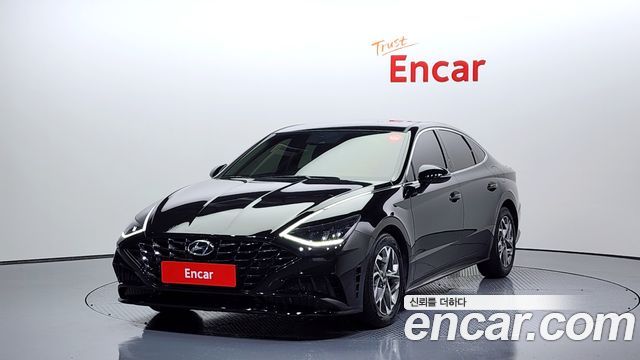 Hyundai Sonata (DN8)