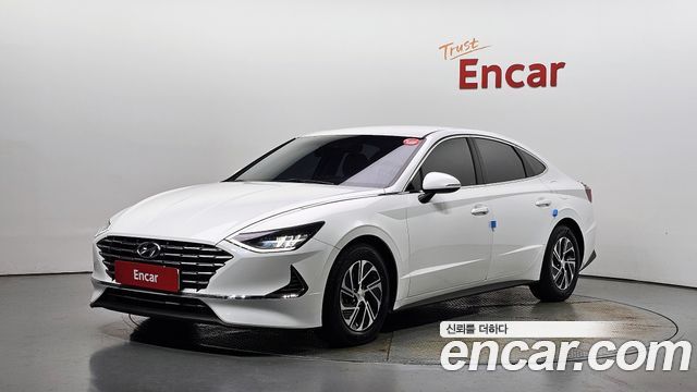 Hyundai Sonata Hybrid (DN8)