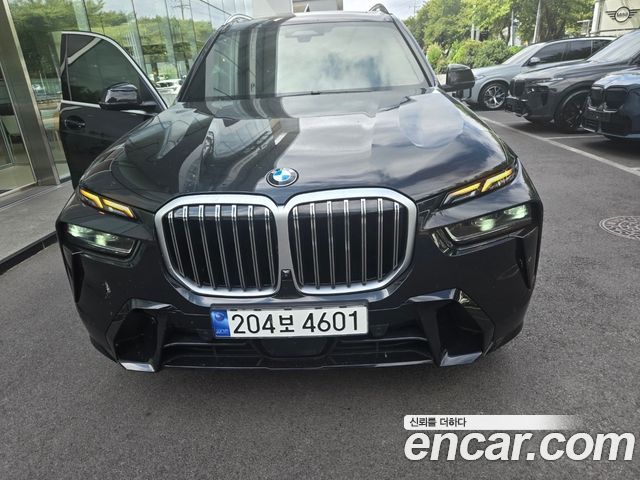 BMW X7 (G07)