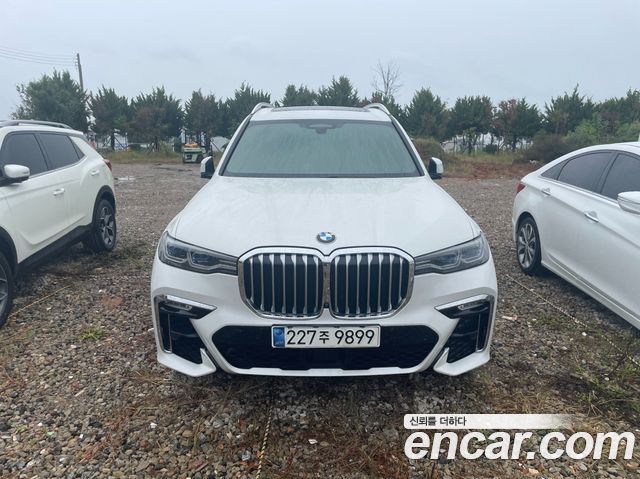 BMW X7 (G07)