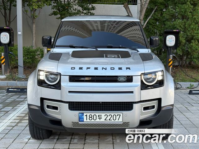 Land Rover Defender (L663)