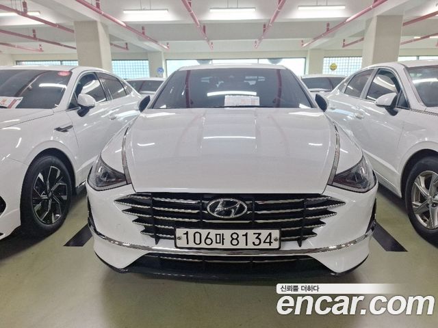 Hyundai Sonata (DN8)