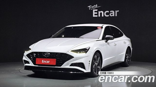 Hyundai Sonata (DN8)