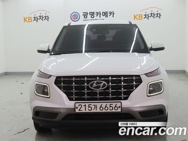 Hyundai Venue