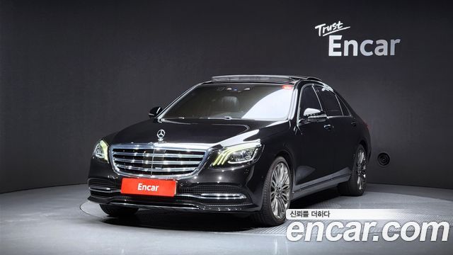 Mercedes-Benz S-Class W222