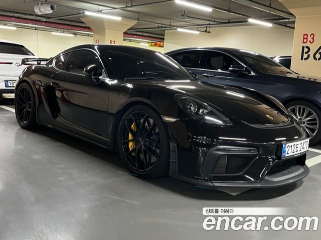 Porsche 718 Cayman
