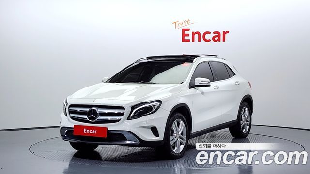 Mercedes-Benz GLA-Class X156