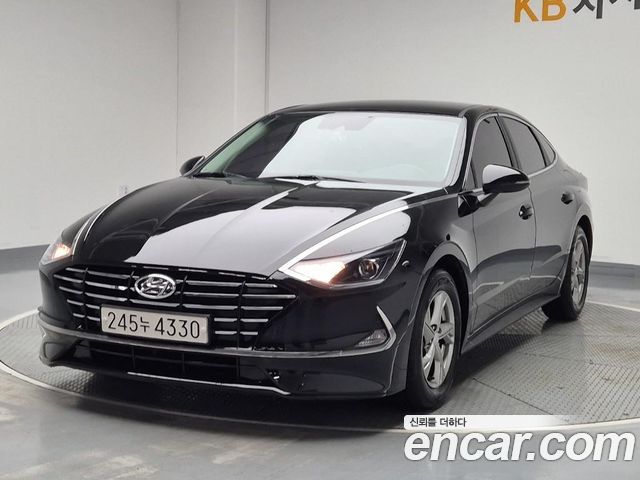 Hyundai Sonata (DN8)