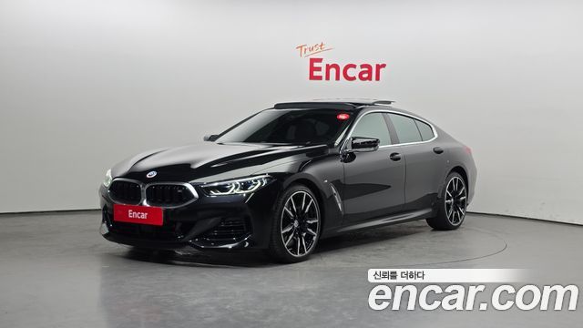 BMW 8 Series (G15)