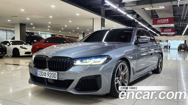 BMW 5 Series (G30)