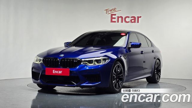 BMW M5 (F90)
