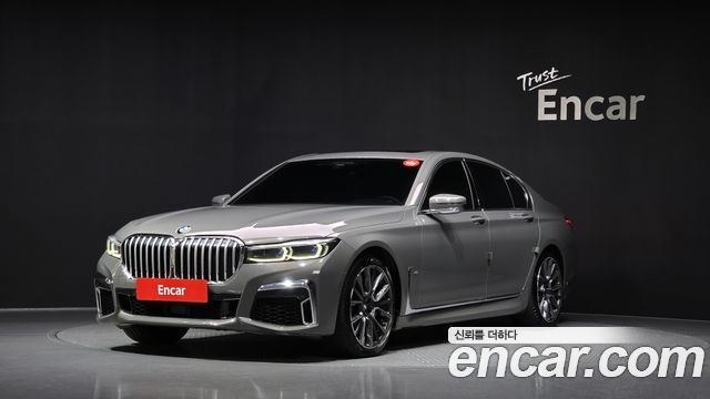 BMW 7 Series (G11)