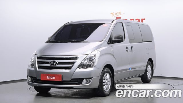 Hyundai Grand Starex