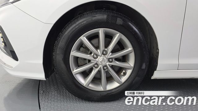 Hyundai Sonata New Rise