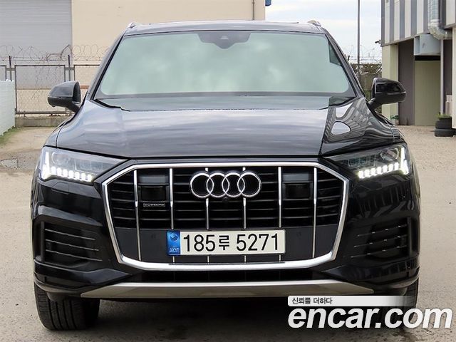 Audi Q7 (4M)