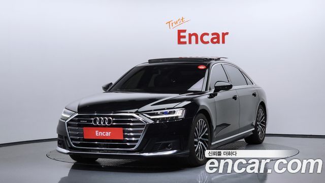 Audi A8 (D5)