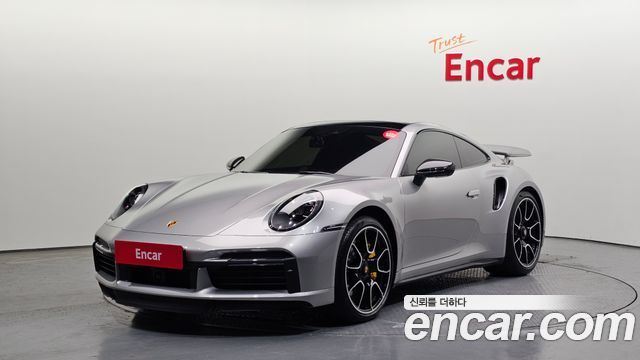 Porsche 911 (992)