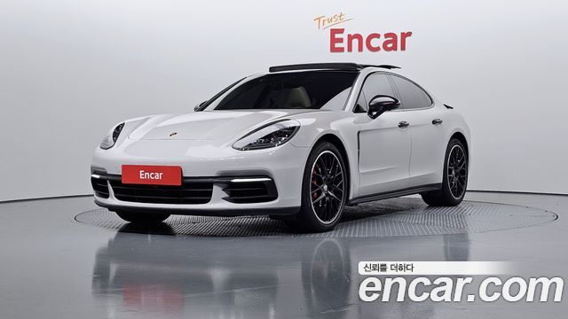 Porsche Panamera (971)