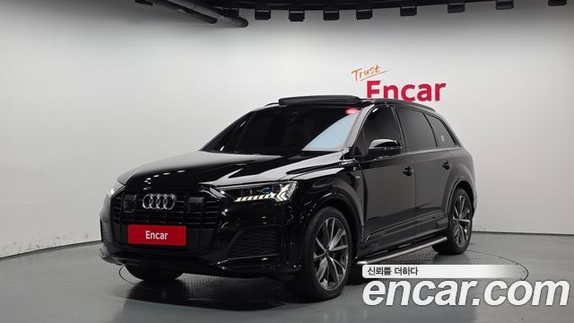 Audi Q7 (4M)