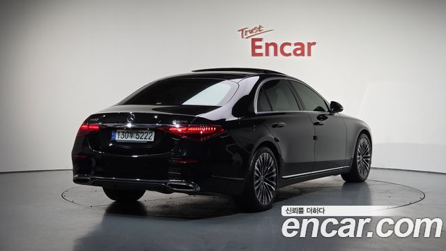 Mercedes-Benz S-Class W223