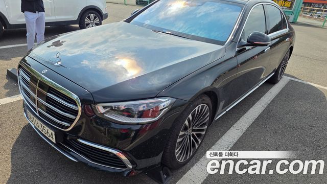 Mercedes-Benz S-Class W223