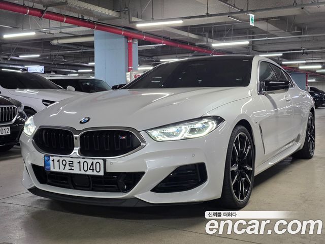 BMW 8 Series (G15)