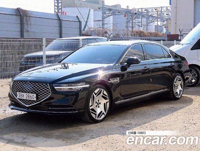 Genesis G90