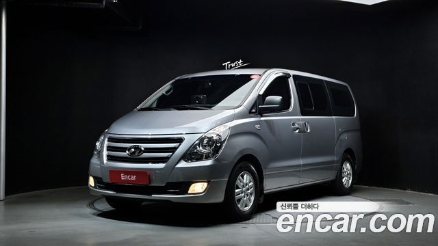 Hyundai Grand Starex