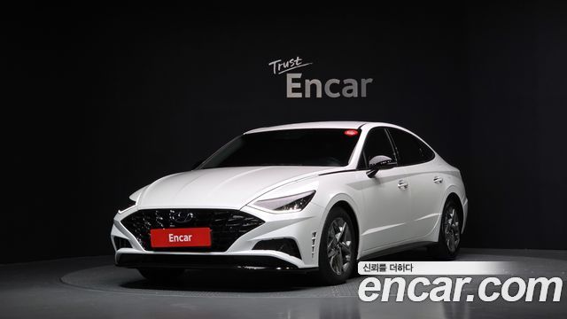 Hyundai Sonata (DN8)