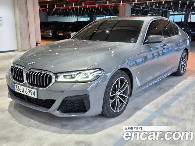 BMW 5 Series (G30)