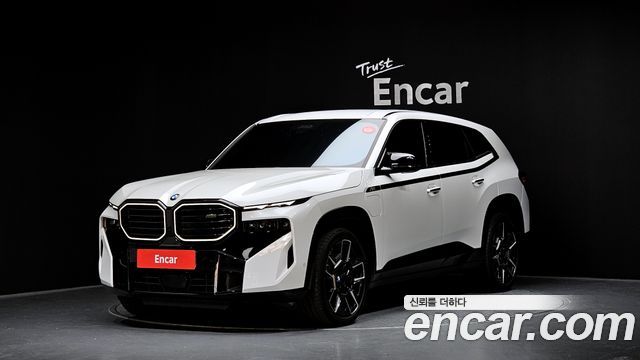 BMW XM (G09)