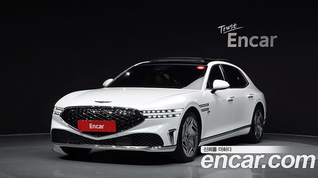 Genesis G90 (RS4)