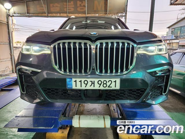 BMW X7 (G07)