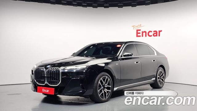 BMW 7 Series (G70)